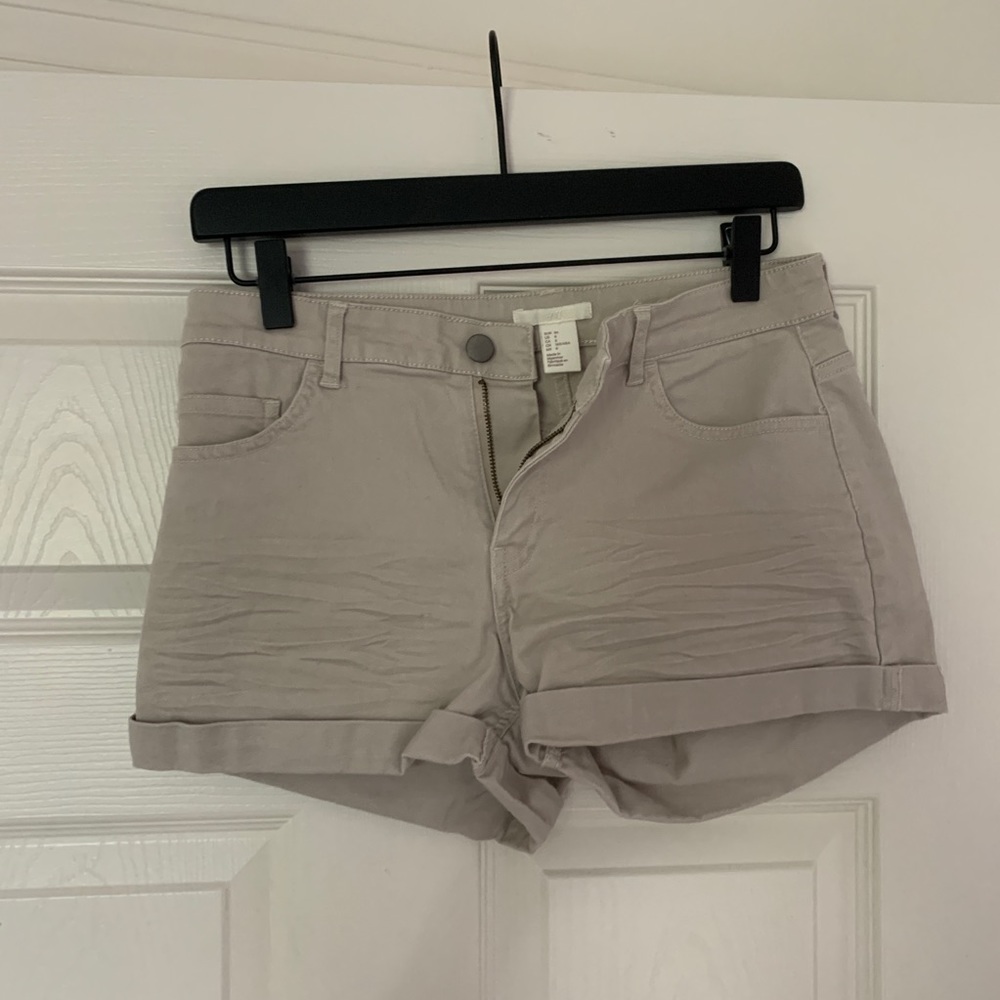 Light Grey High-Waisted Jean Shorts